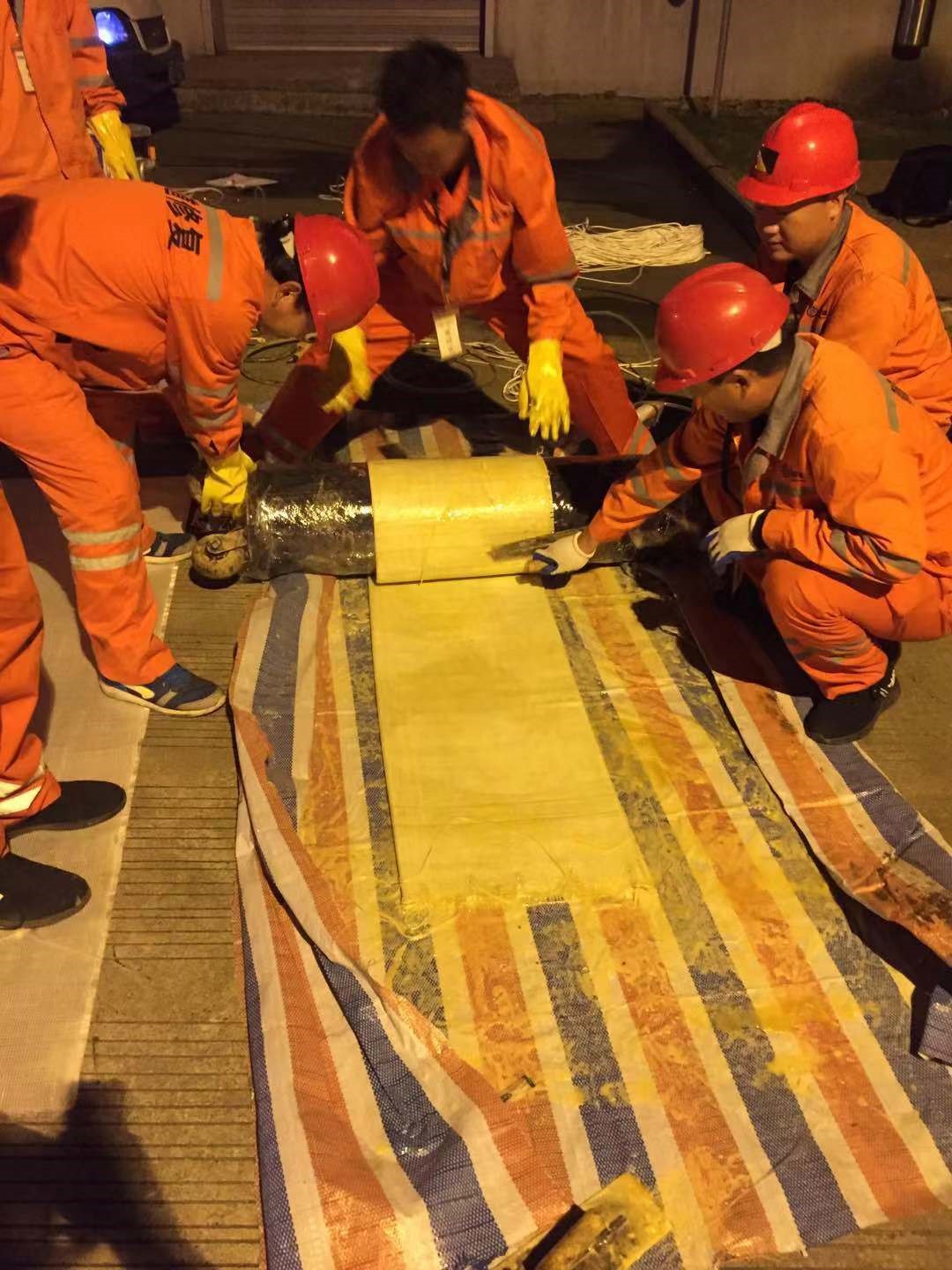 九原CIPP局部树脂固化法